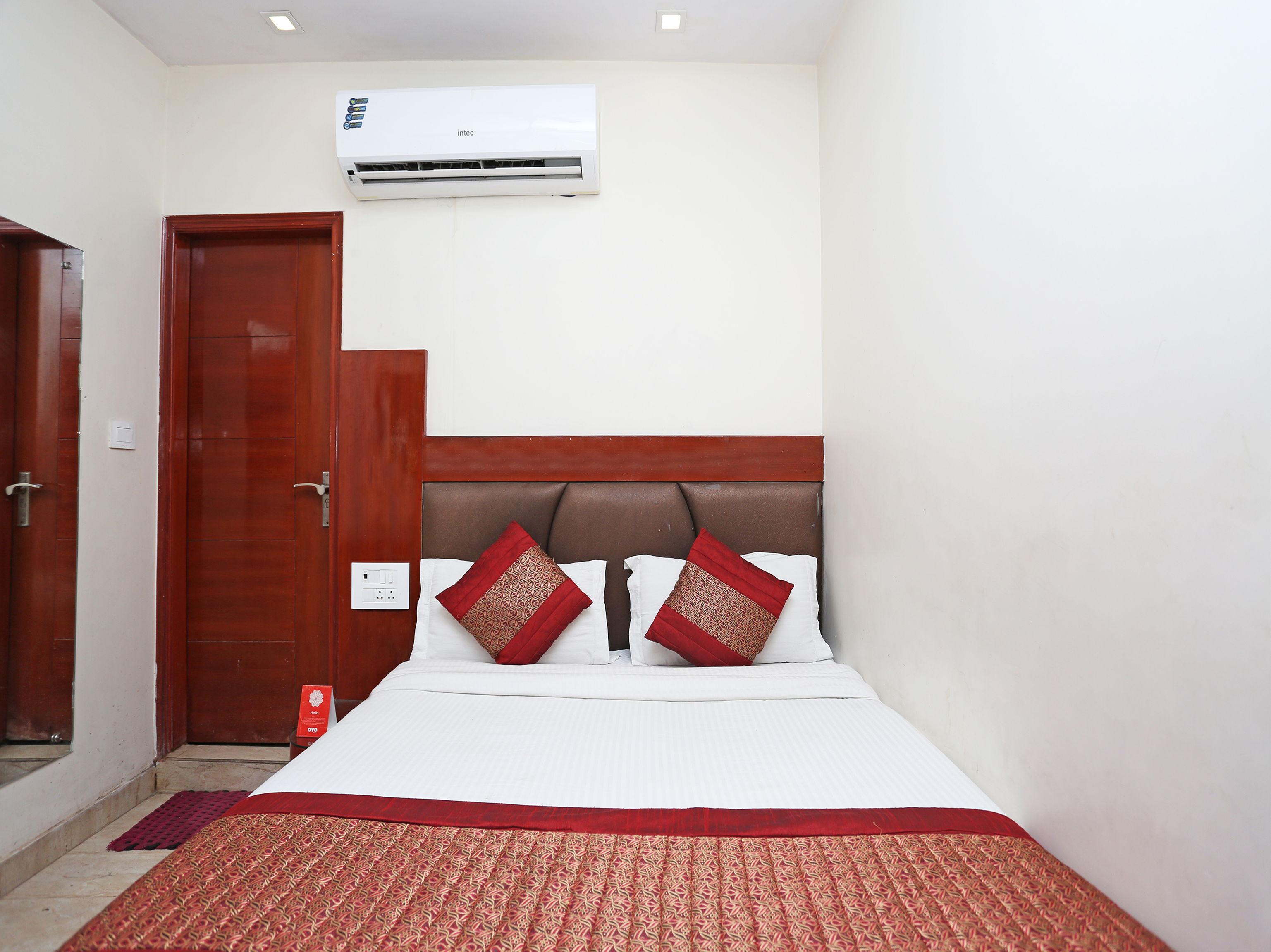 Oyo 6169 Hotel Prem Deluxe New Delhi Exterior photo