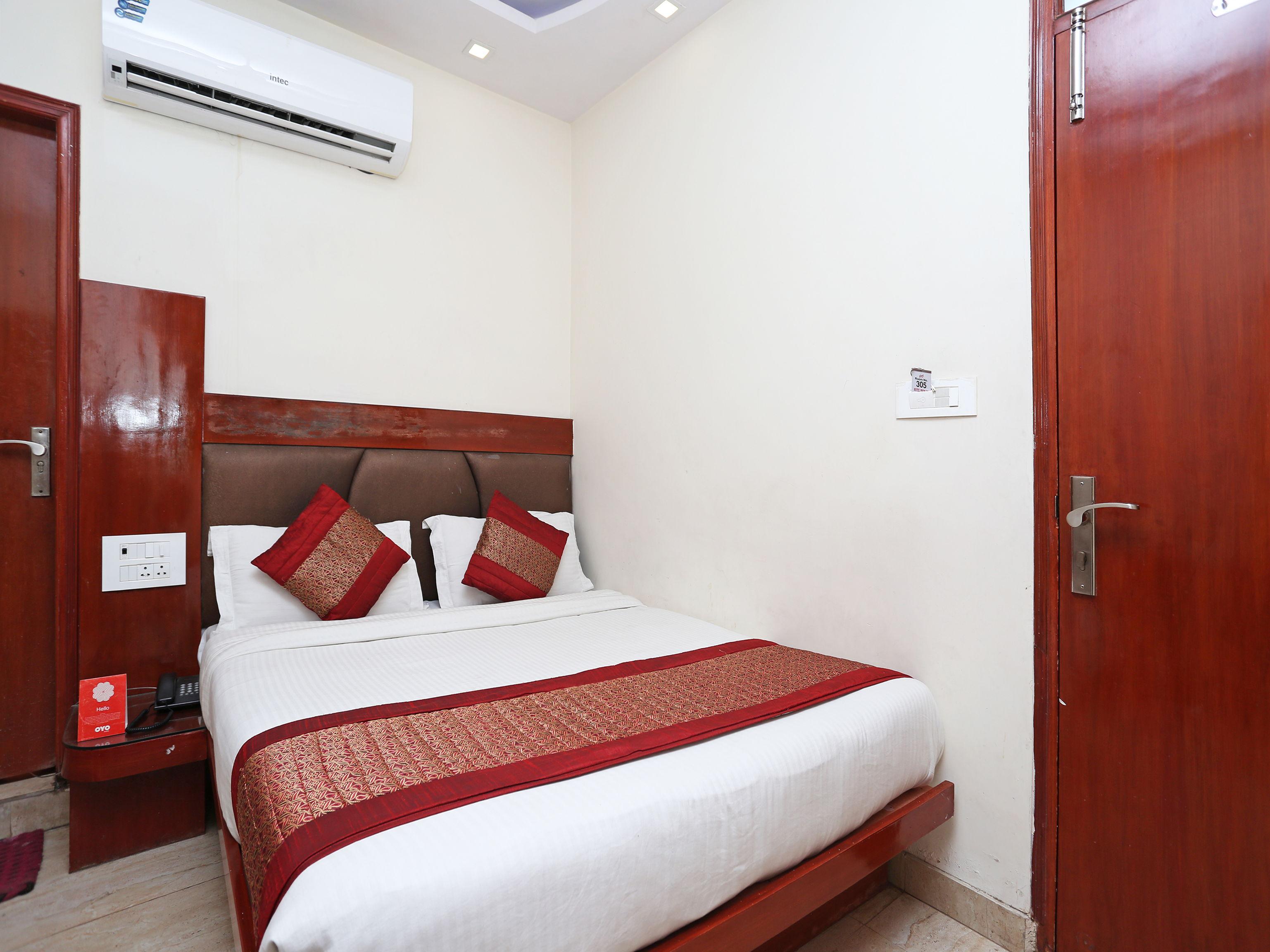 Oyo 6169 Hotel Prem Deluxe New Delhi Exterior photo